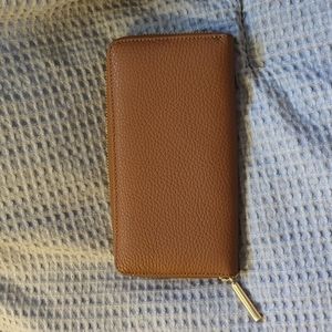 Cuyana Wallet